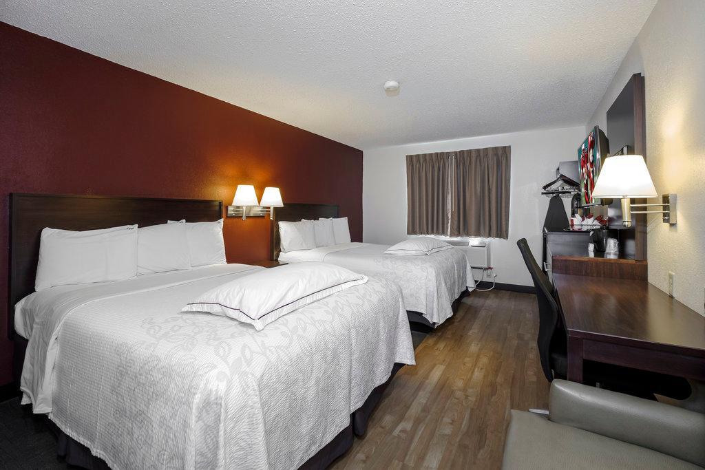 Red Roof Inn Plus+ & Suites Malone Ngoại thất bức ảnh