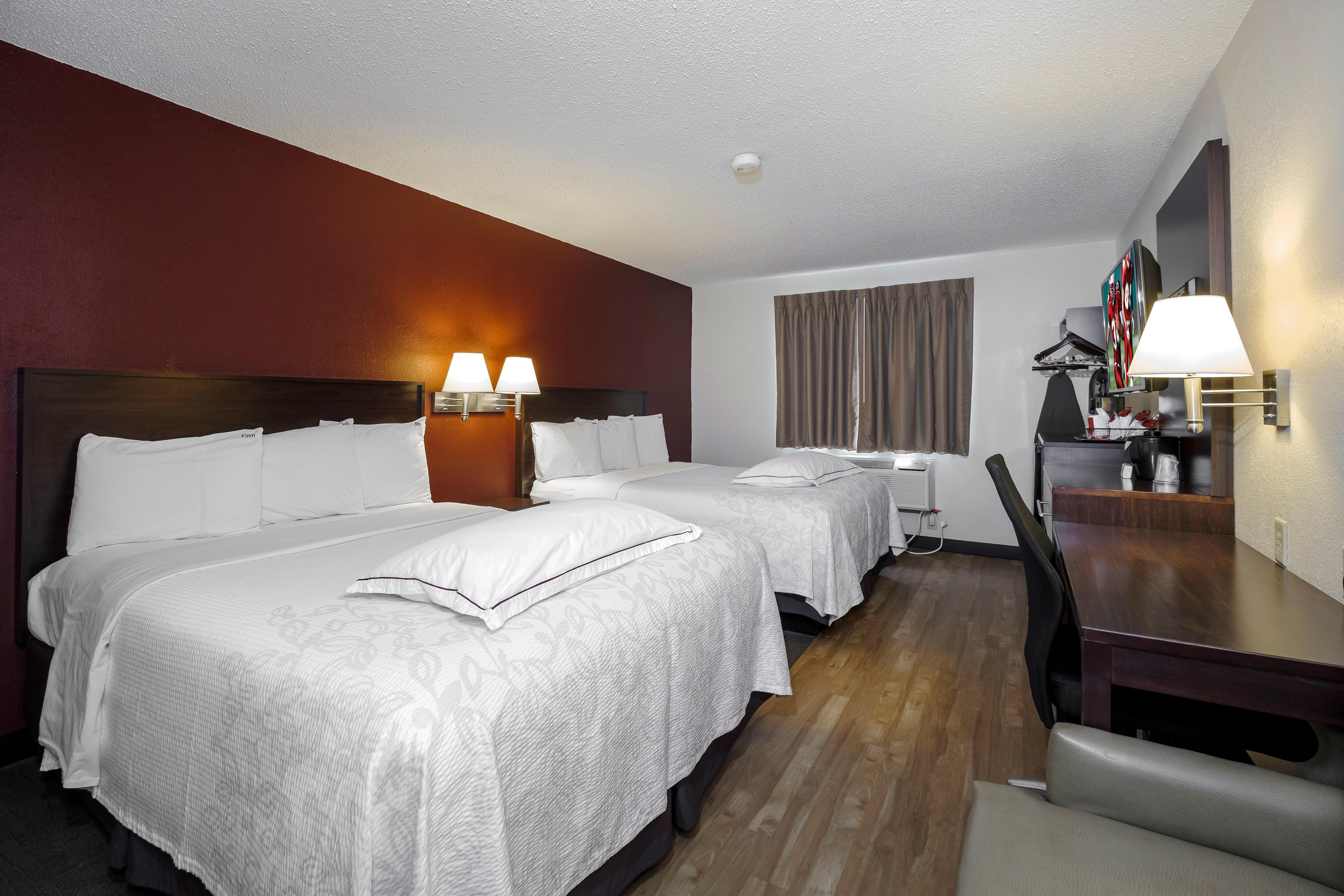 Red Roof Inn Plus+ & Suites Malone Ngoại thất bức ảnh